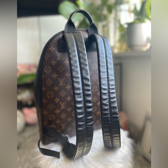 LOUIS VUITTON
Monogram Macassar Josh NM Backpack - Picture 3 of 14